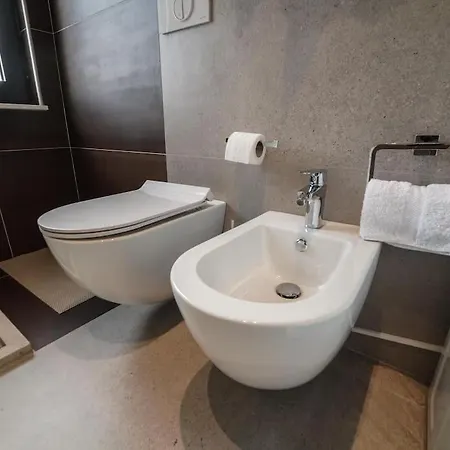 31°bs*citycenterview * Tirana